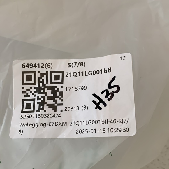 Halara UltraSculpt SoCinched High Waisted Legging Black Size S NWT Athleisure - Picture 6 of 9